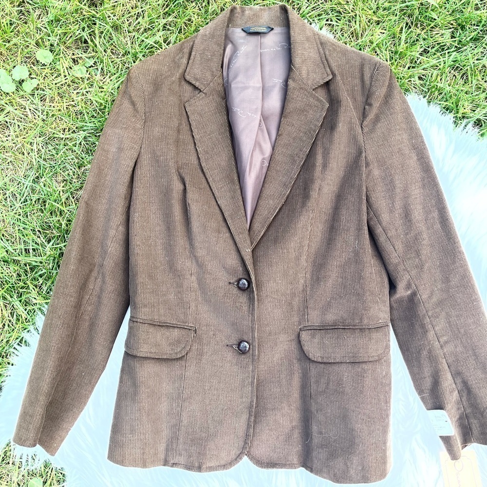 Vintage and NWT Oscar de la Renta blazer​​​​​​​​​​​​​